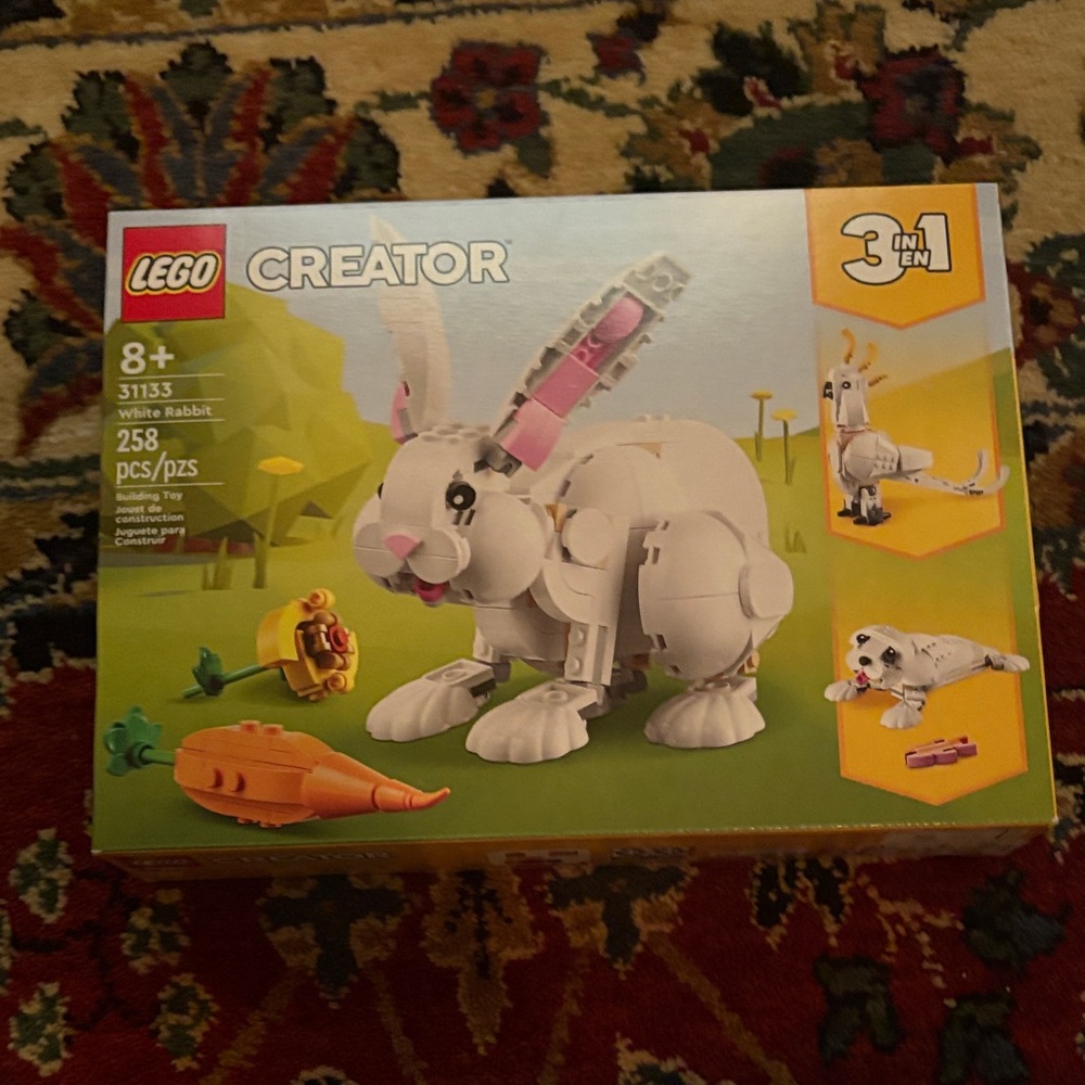 LEGO Creator White Rabbit Set with Pink and Orange Accents